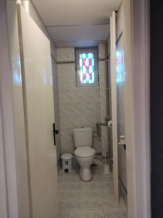 Дава се под наем Тристаен апартамент в Пловдив, Кършияка - 130 кв.м за 510 € - Снимка #11