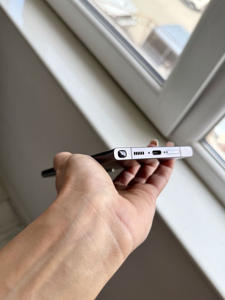 SAMSUNG GALAXY S23 ULTRA + Galaxy watch 4 + 5 кейса ПРОМО ПАКЕТ всичко