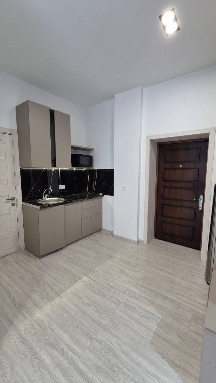 СДАЕТСЯ помещение,   
Кичик Бешагач 8 роддом, 104м2