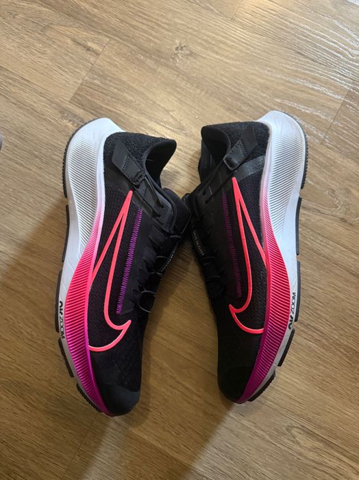Нови маратонки NIKE PEGASUS