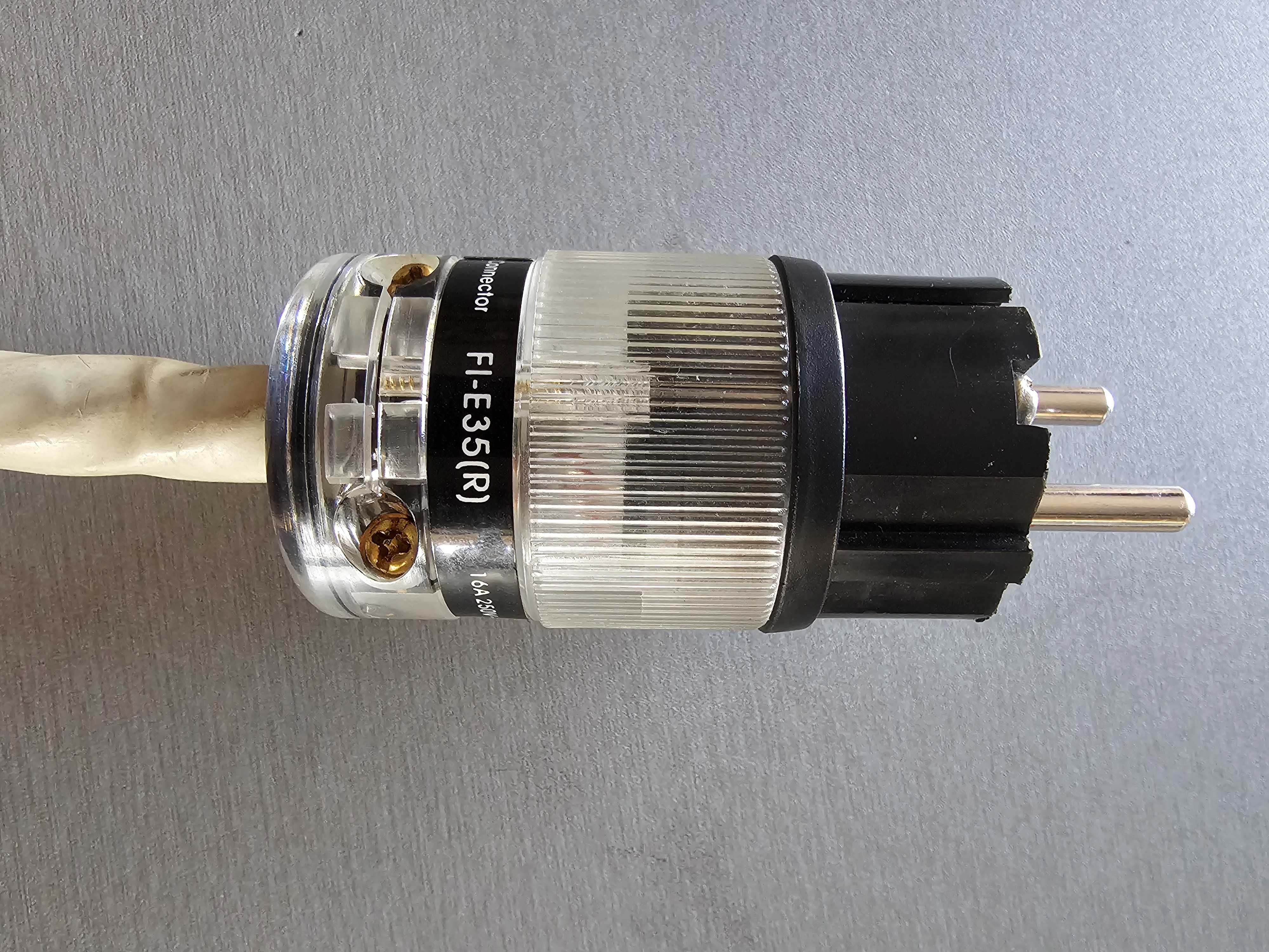 Nordost brahma 1m захранващ кабел