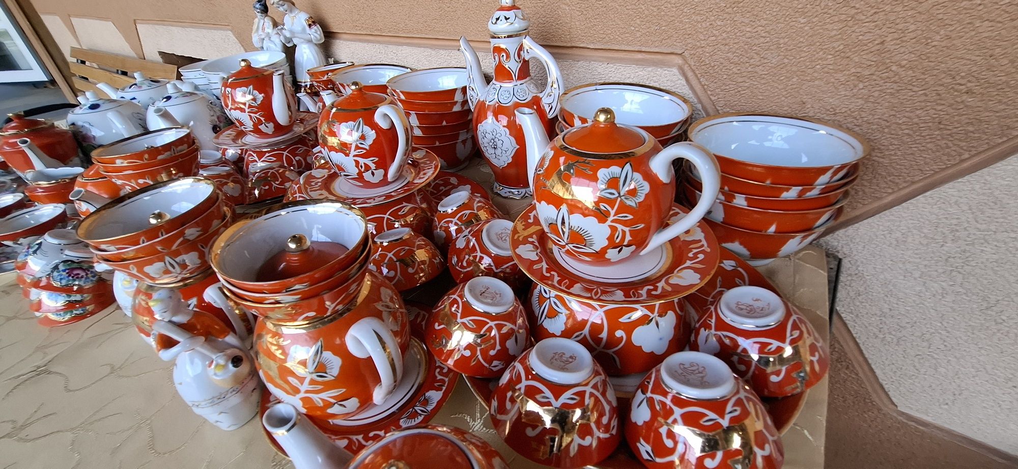 Чинни,идиш тавоклар.