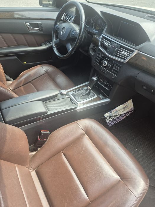 Mercedes e200 class