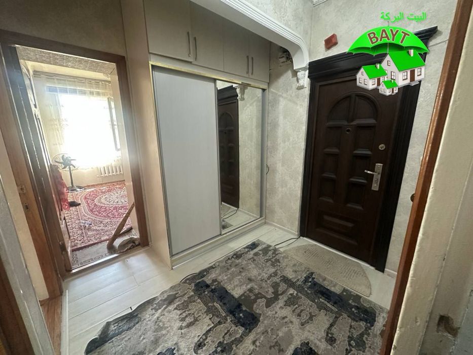 х Чиланзар 7 квартал 3/4/4 Орт.Бассейн,Балкон:1,5х3,Продается