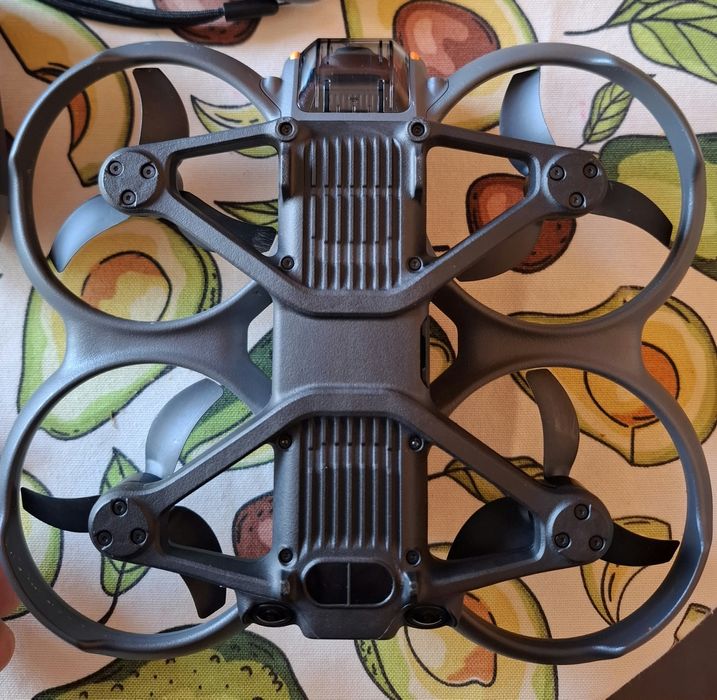 DJI AVATA 2 fly more combo 3 batery+remote controller 3