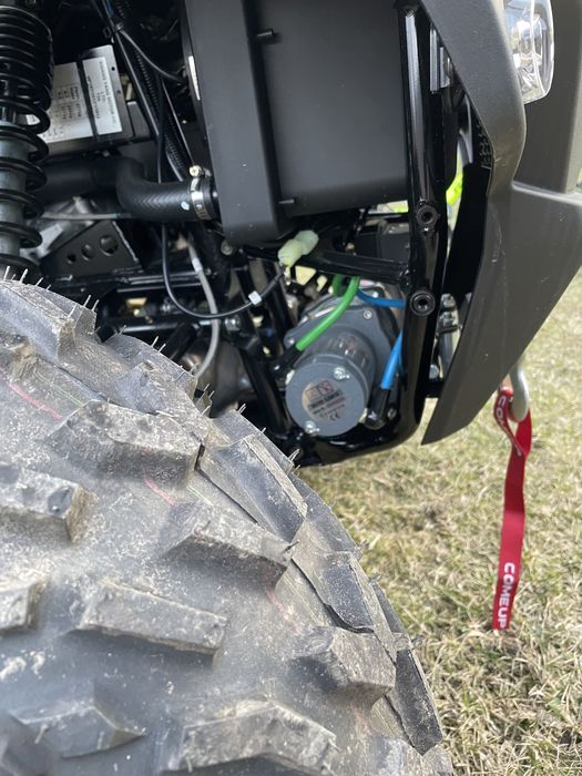 Vând atv kymko MXU 700i OCAZIE - Lot nou