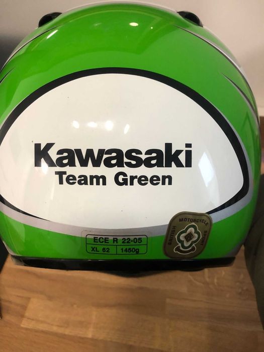 cască moto off-road marca HJC, ediție specială Kawasaki Team Green
