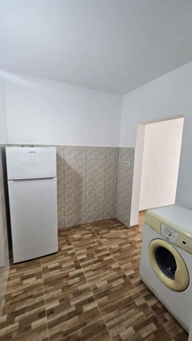 Vand sau inchiriez garsoniera, micro 14