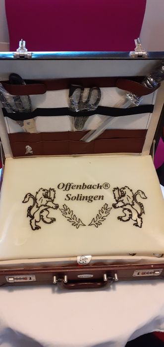 Valiza Cutite Bucaterie 32 bucati