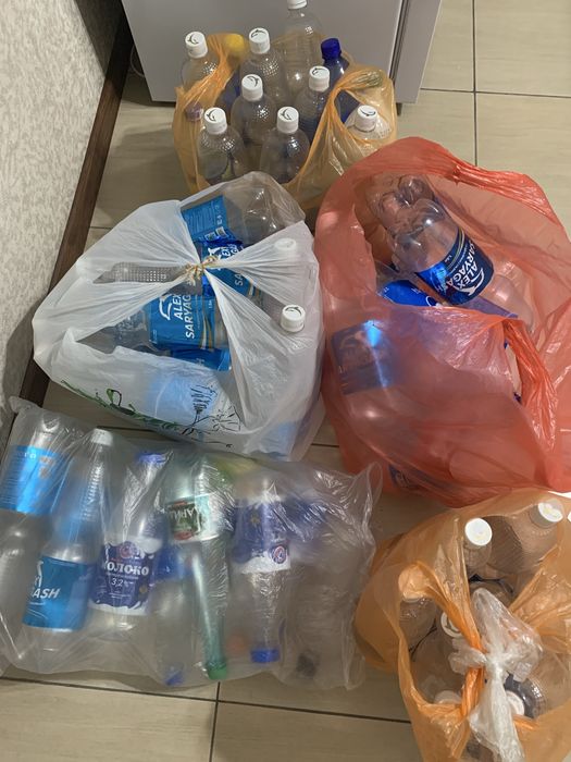 Продам бутылки пластиковые, разные