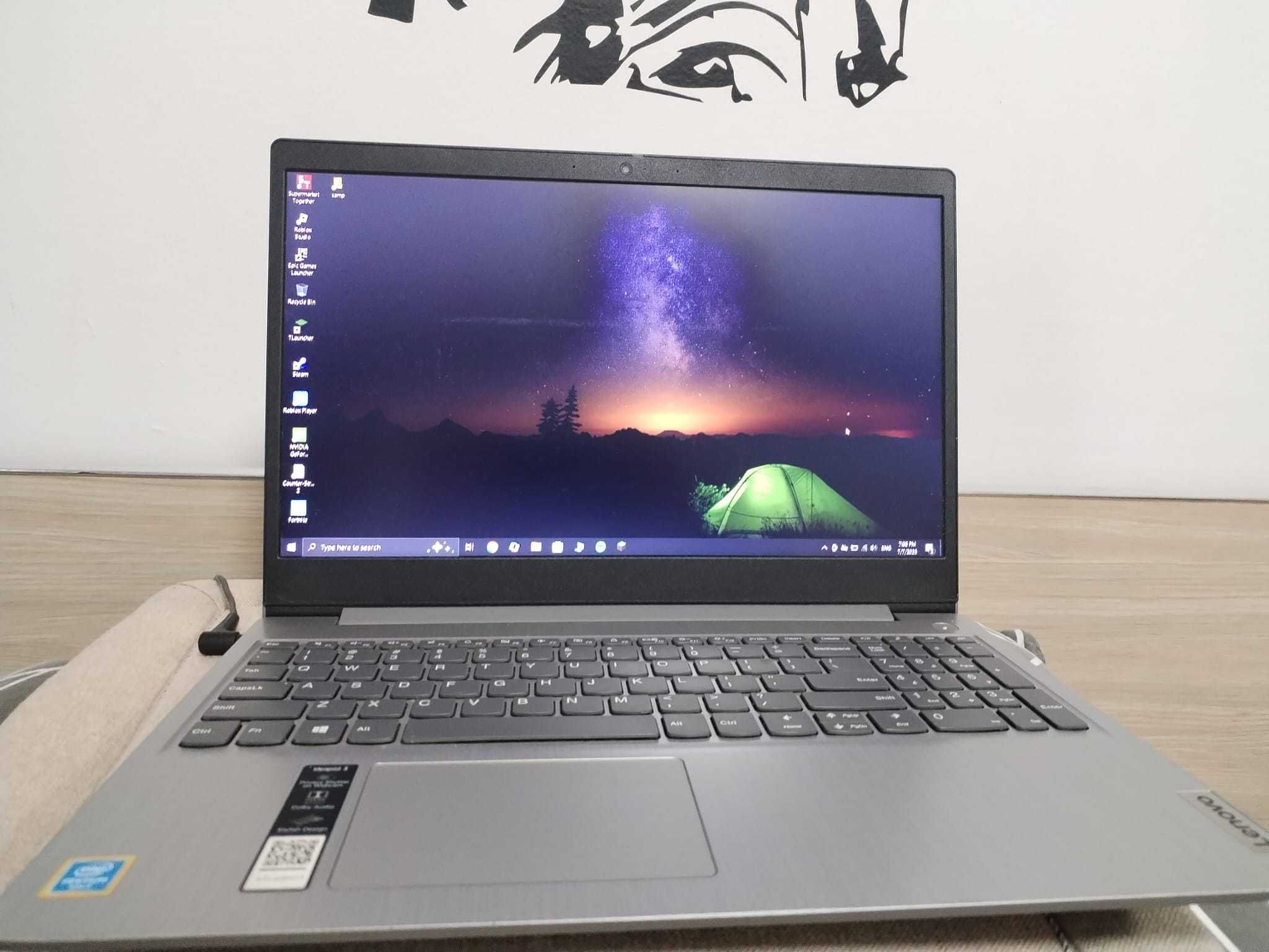 Laptop Lenovo IdeaPad 3 – SSD 256GB, 4GB RAM, în stare foarte bună