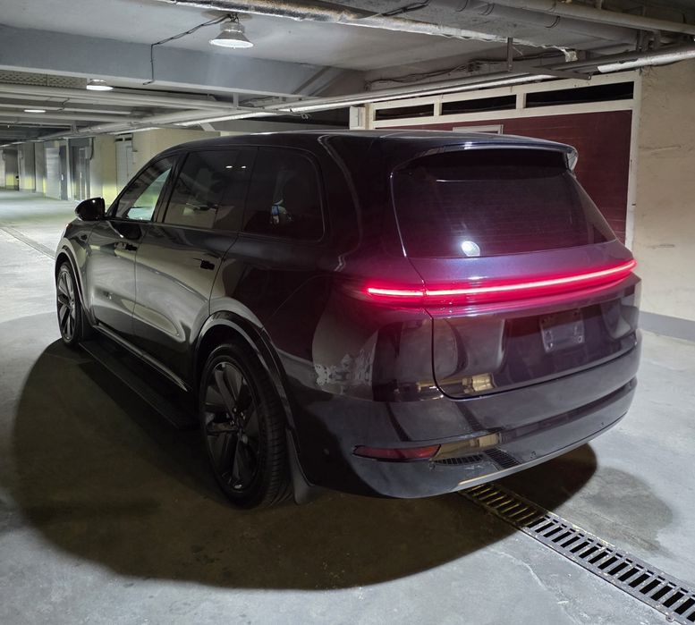 Продаю автомобиль Li Xiang L9