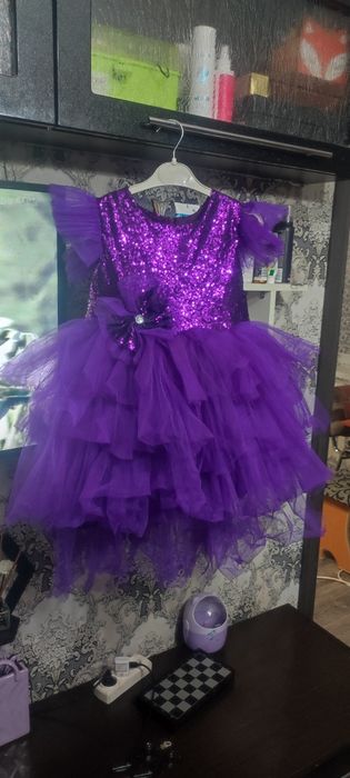 Нарядное платье для девочки