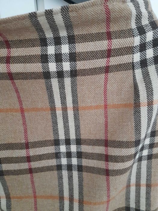 Fusta stil Burberry, lana, s, 80 lei