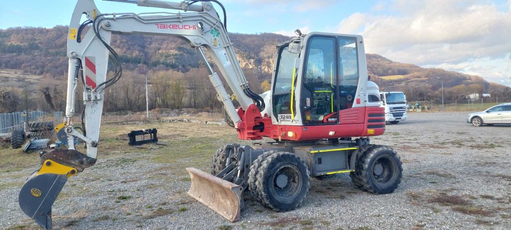 Takeuchi TB295W , 2018 , 5330 ore