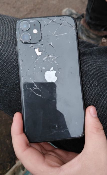 Аифон 11 срочна 128гб