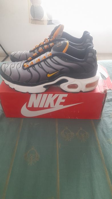 Nike Tn originali pret 350 de lei negociabil marimea 38