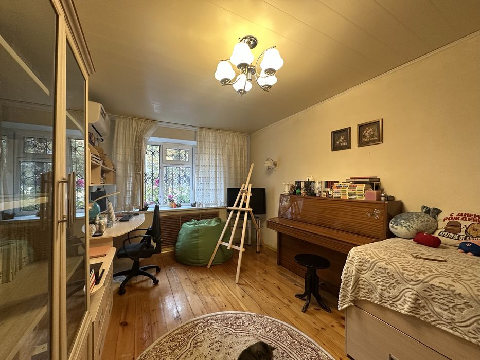 Продам 4х / Чиланзар 1 квартал / Торговый центр