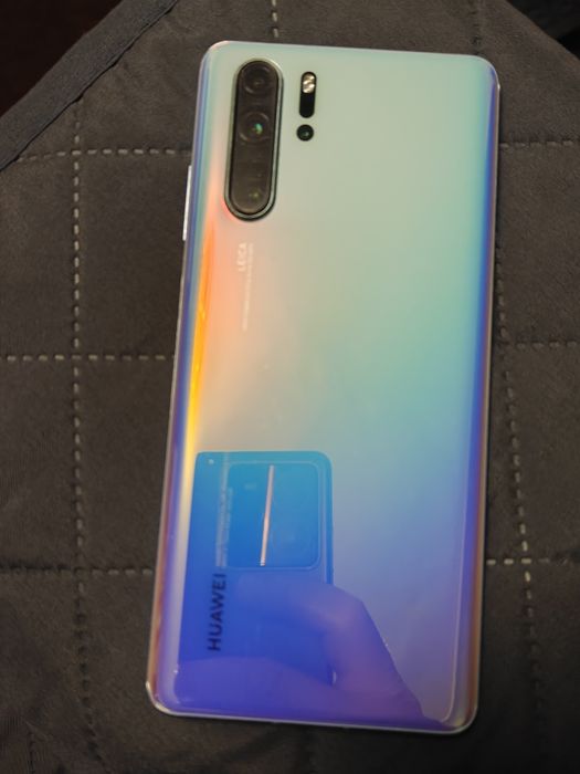 Huawei p30 pro 256 GB cu 8gb ram
