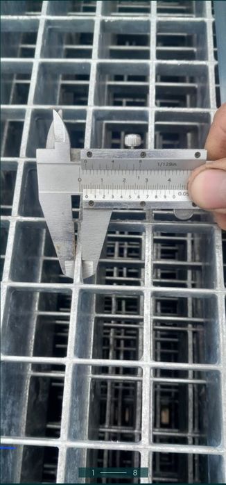 Vindem grătare zincate galvanizate la ori ce dimensiuni se debitează ș