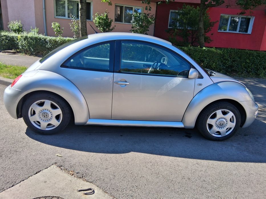 Volkswagen New Beetle 1.6 SR benzina