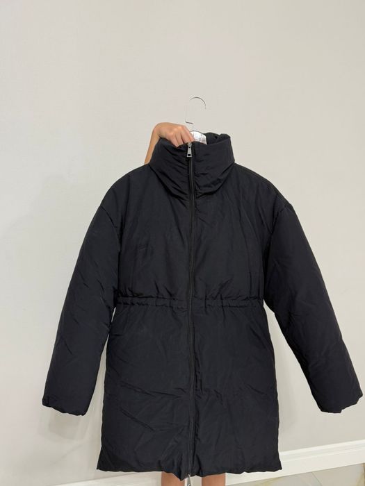 Продам куртку massimo dutti