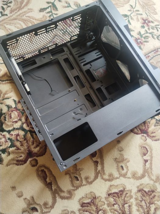 Корпус для компьютера