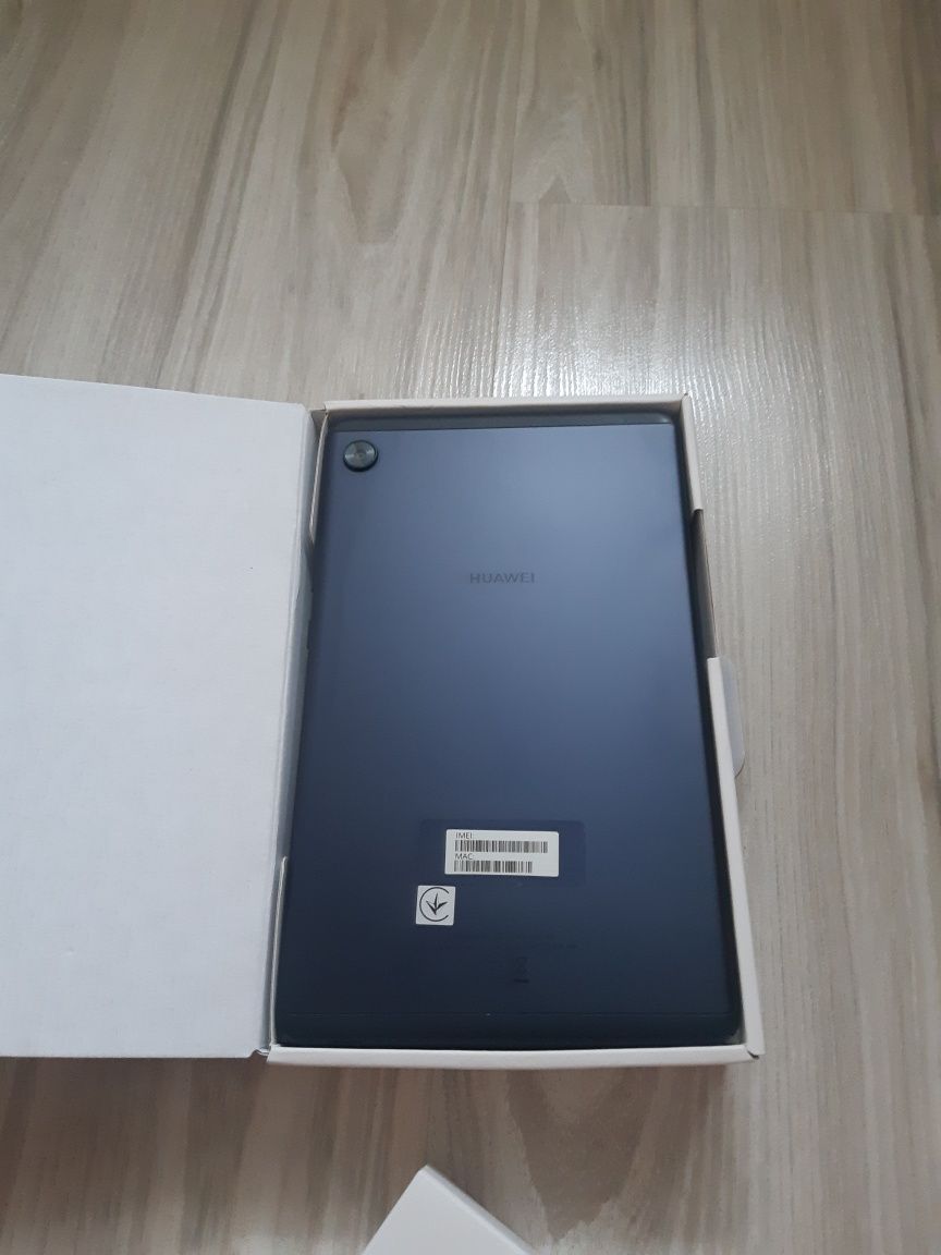 Таблет Huawei MatePad T8