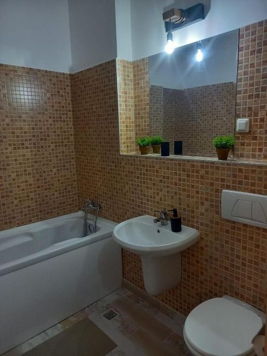 Închiriez Garsonieră Complex Belleview