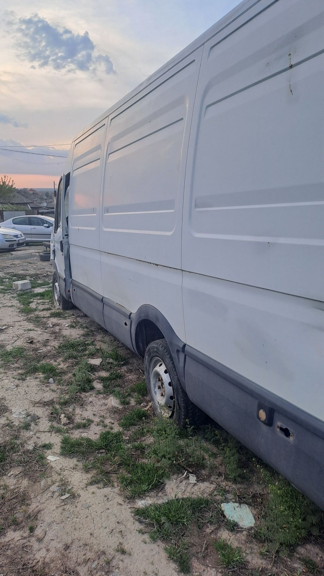 Vând iveco daily 2.3 An 2009