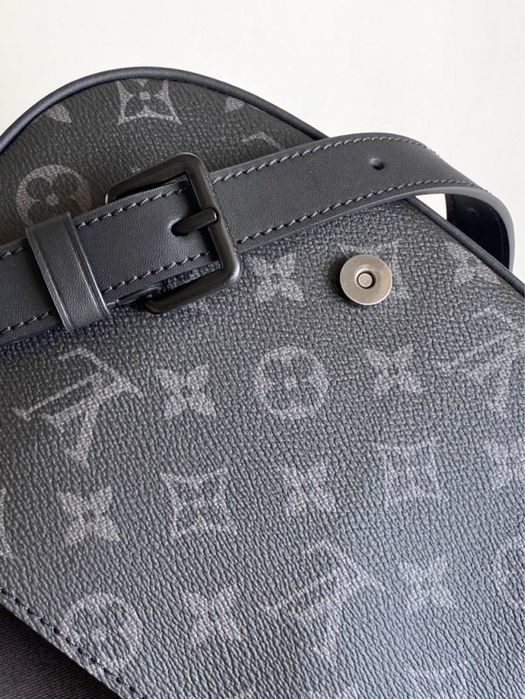 Bag LOUIS VUITTON  M12519  M47060 Montsouris Messenger PM