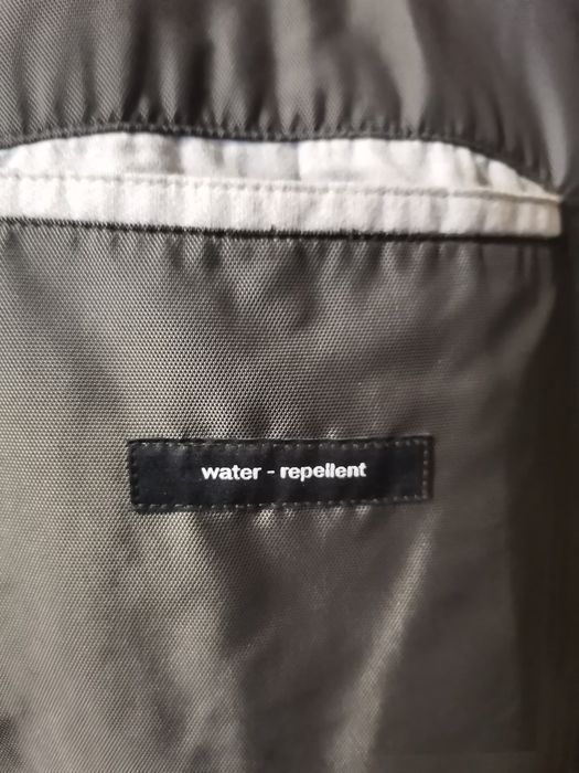 Vand haina HUGO BOSS marimea 50