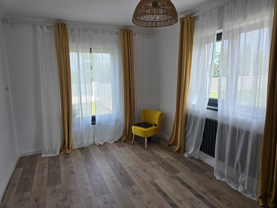 Casa regim inaltime parter. Vand/schimb cu apartament