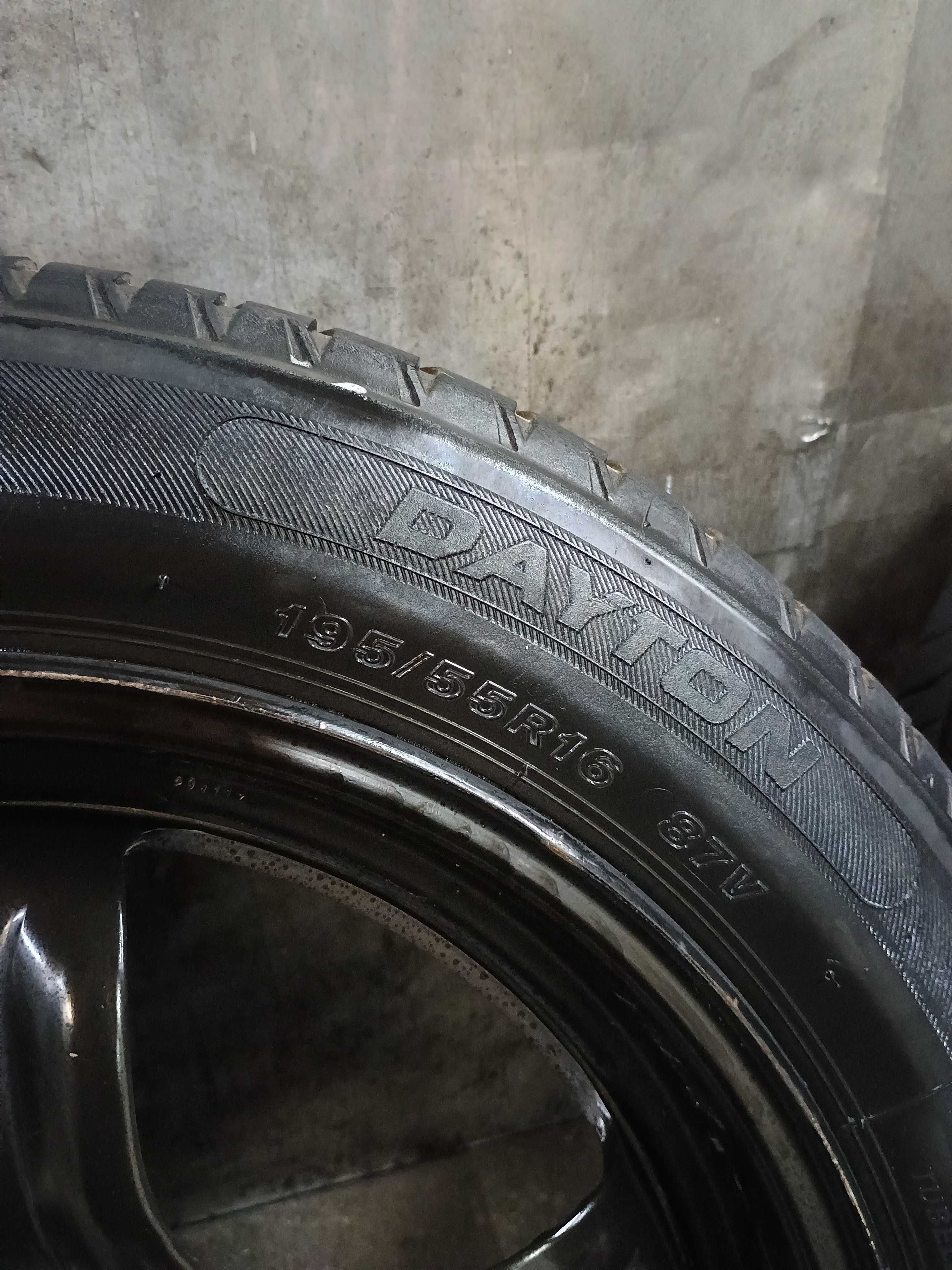 Летни гуми 195/55R16 и 215/60R17