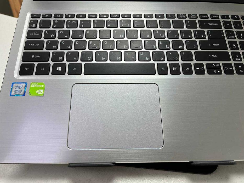 Мощный Шустрый ACER Swift Core i5*ОЗУ 8*SSD 256*GeForce -2gb Подсветка