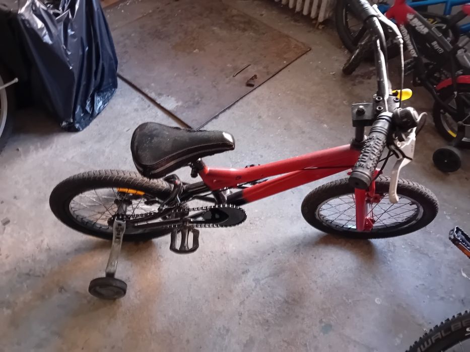 Vând bicicleta copii