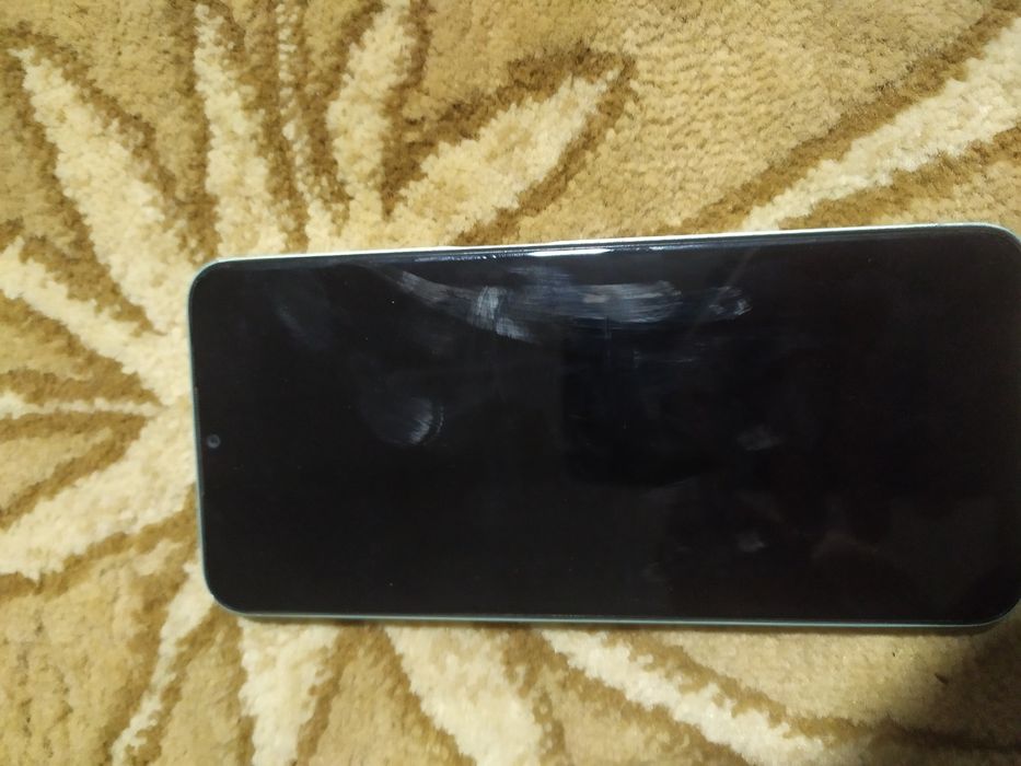 Realmi s35 sotlad srochniy