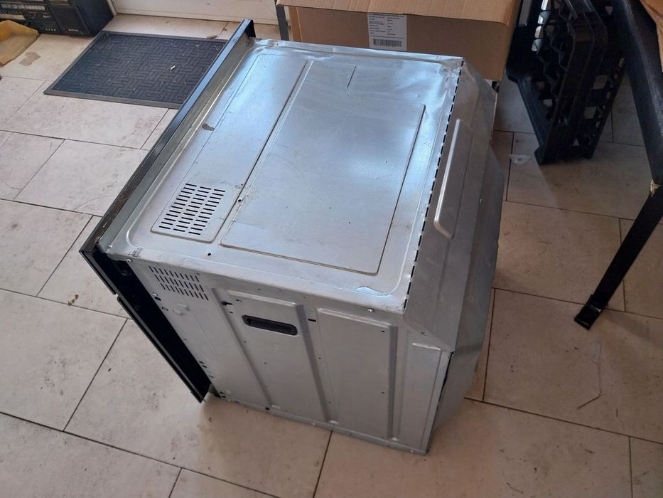 Фурна за вграждане   Point