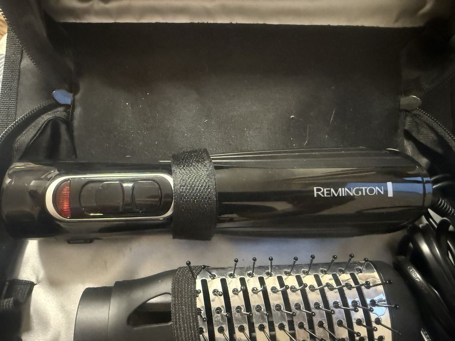 Електрическа честка с горещ въздух Remington