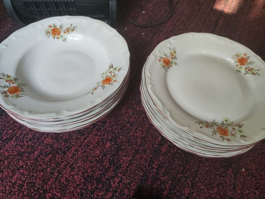 Продавам български порцелан