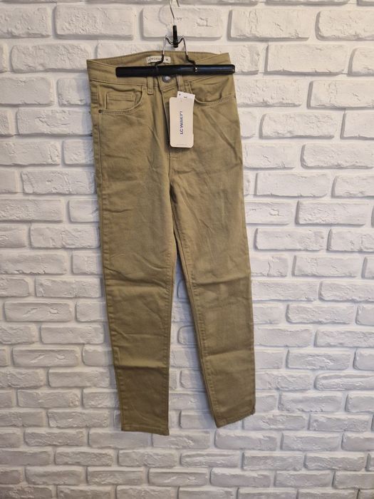 Pantaloni blugi noi waikiki xs