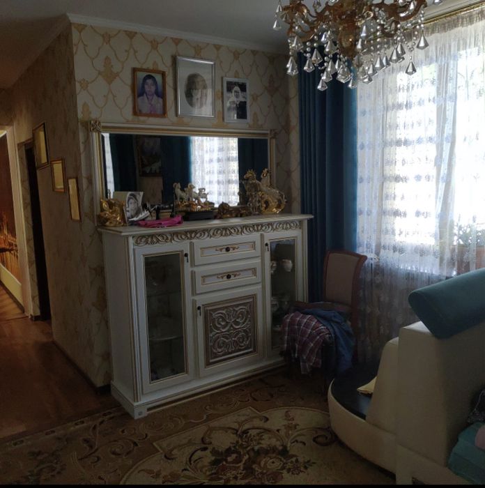 Продается полдома