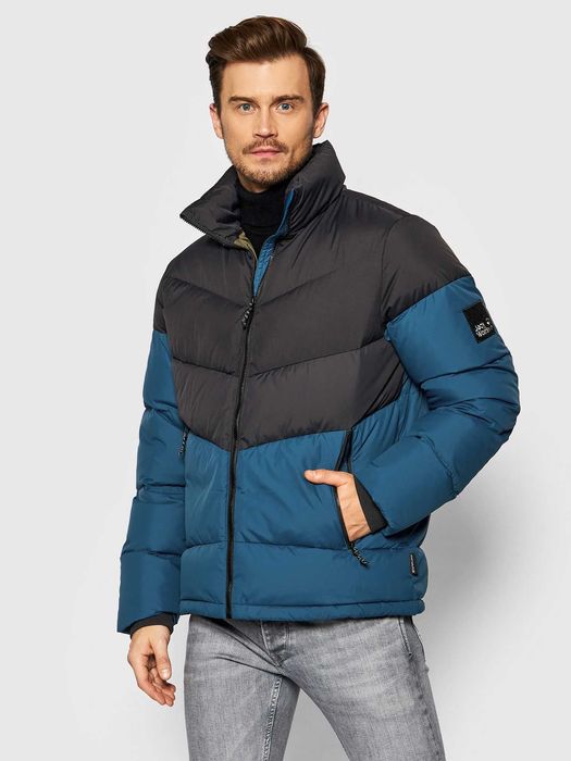 яке JACK WOLFSKIN Размер М Модел 1206421