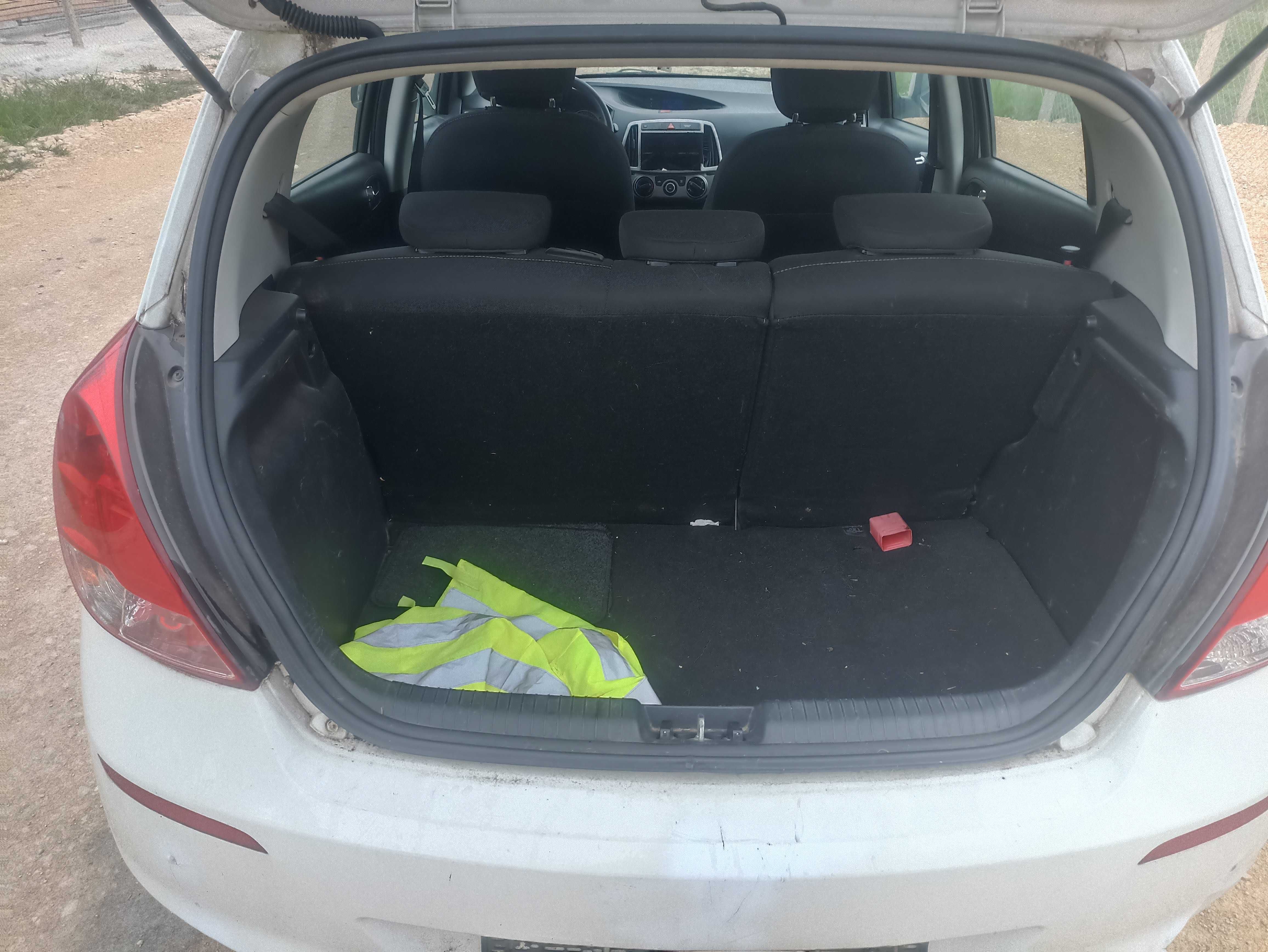 Hyundai I20 / Хюндаи и20 2013г. - на части