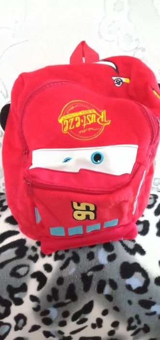 Рюкзак детский и игрушки