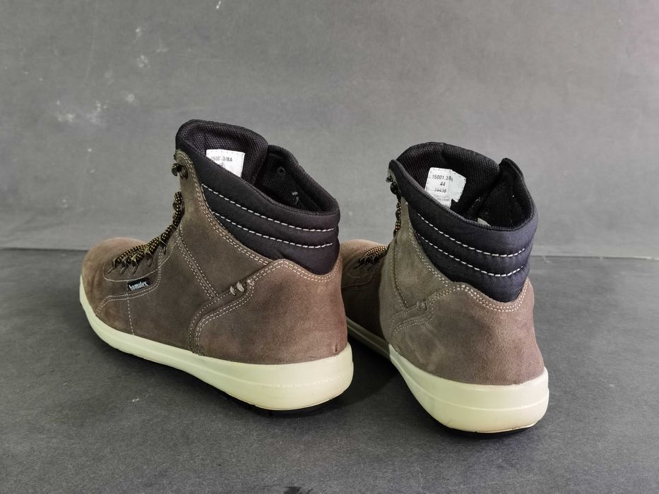 Bocanci barbati  ghete piele munte 43 44  Bama -Vibram ca Noi