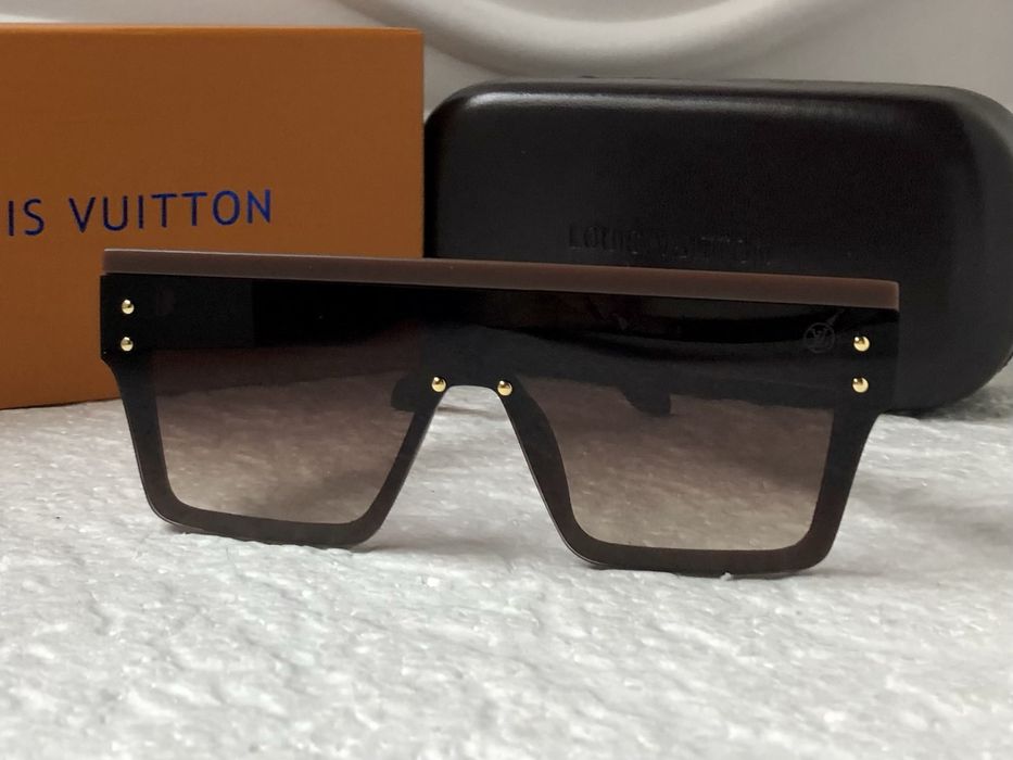 -22% Разпродажба Мъжки слънчеви очила маска 2 цвята