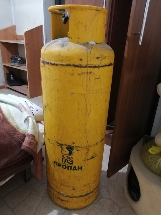 Продам большой жёлтый, балон