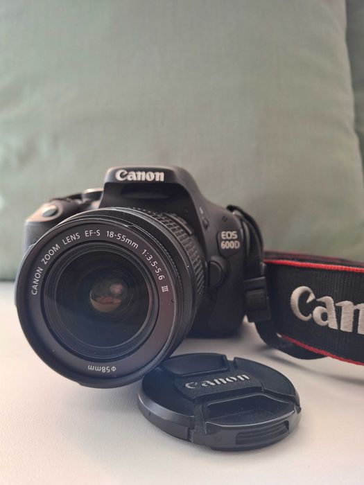 Фотоаппарат Canon EOS 600d