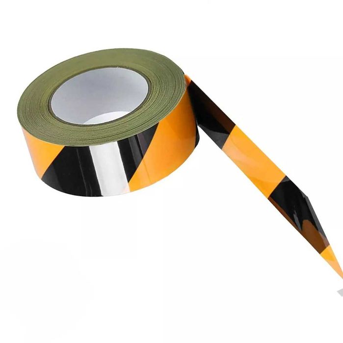 Banda reflectorizantă de marcare, adeziv poliacrilic, autoadeziva, 10m